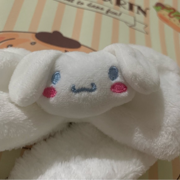 White Cinnamoroll Bow Design Soft Stretchy Spa Headband - Picture 2 of 12